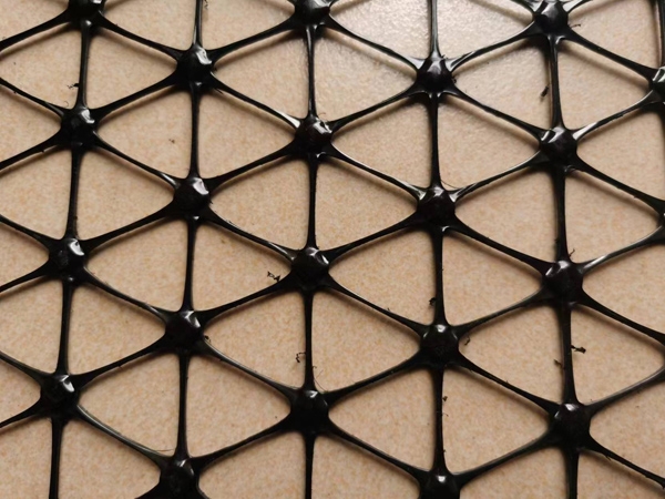 山东土工格栅生产厂家